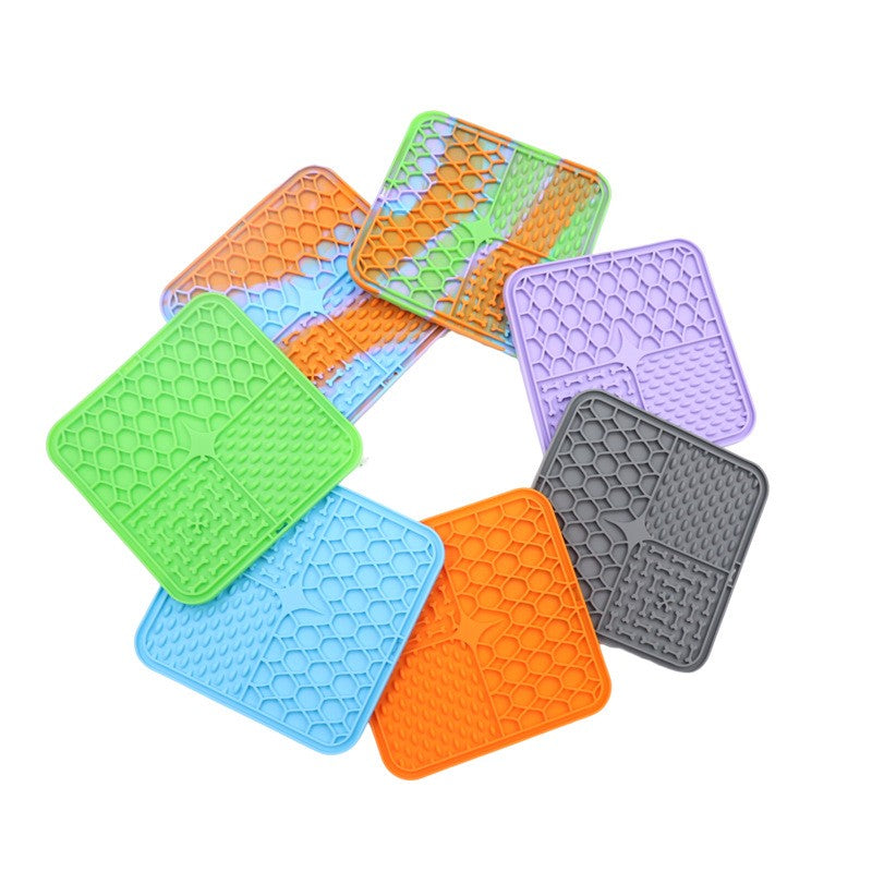 Tapete de Silicone para Lamber – Alimentação Lenta e Diversão pro Seu Cão