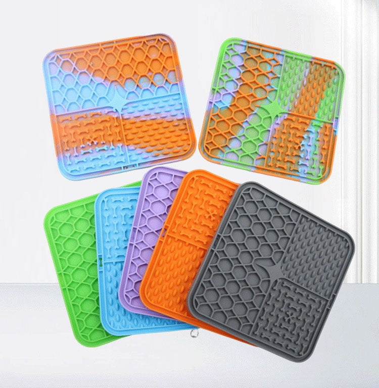 Tapete de Silicone para Lamber – Alimentação Lenta e Diversão pro Seu Cão